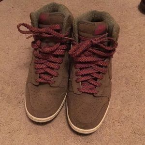 Nike Ski Hi Dunks.